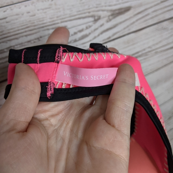 victoria’s secret • push up bikini swim top - Picture 5 of 8
